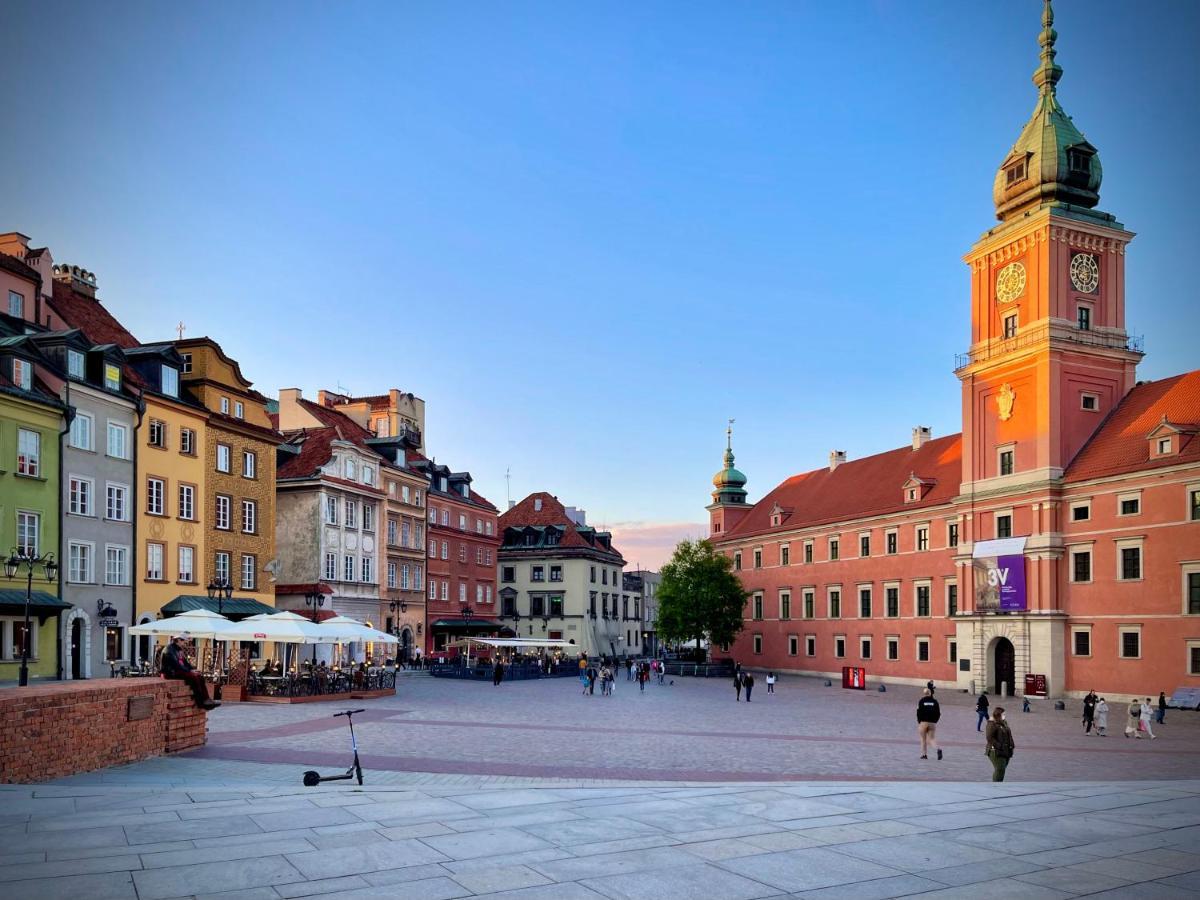 Old Town Best View Wifi 300 Mb/S Huge Screen Netflix Appletv Amazontv Βαρσοβία Εξωτερικό φωτογραφία