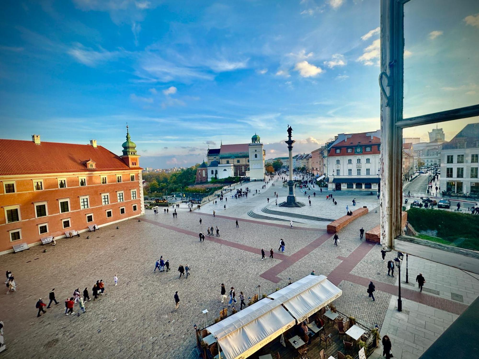 Old Town Best View Wifi 300 Mb/S Huge Screen Netflix Appletv Amazontv Βαρσοβία Εξωτερικό φωτογραφία